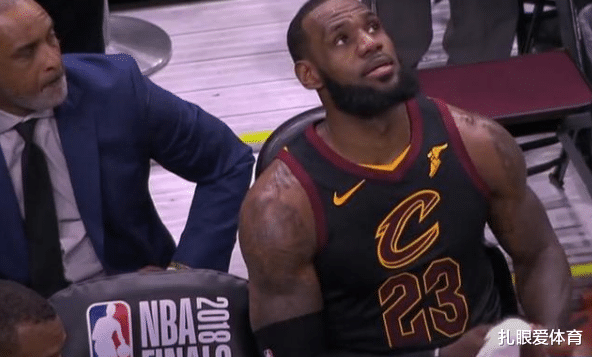 「骑士队」经典回顾：2017年总决赛骑士勇士最强对决，杜兰特绝命三分击溃詹皇