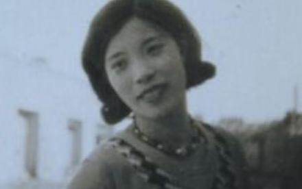 小志的历史观点|妻子与学生私奔，高调登报离婚，晚年他功成名就，妻子后悔已晚