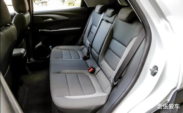 本田UR-V|顶配跌到13万，成合资车\价格屠夫\，配四驱9AT油耗6，完胜CRV