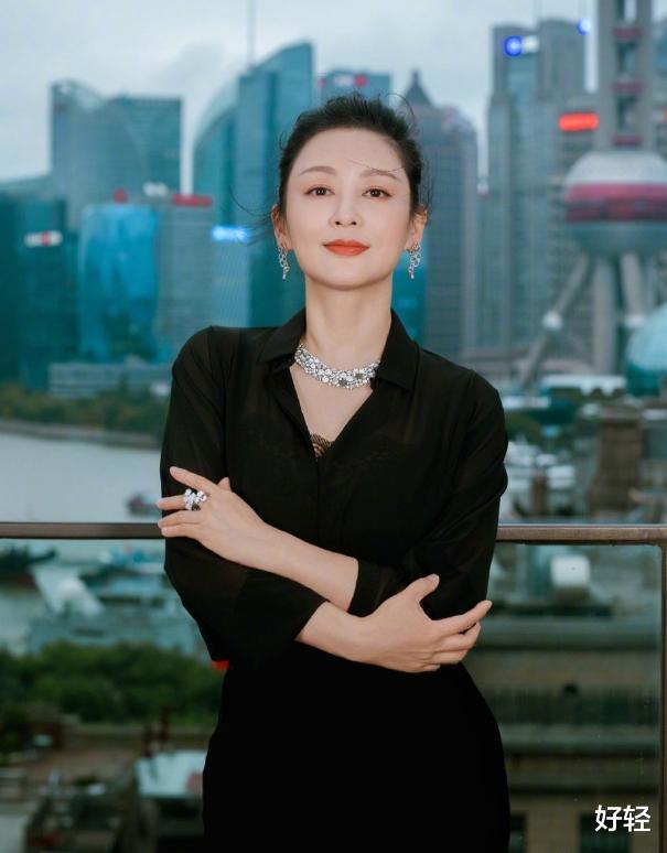 陈红：陈红，从130斤瘦到90斤，曝光减肥方法，网友：真的做不到