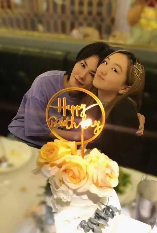 #肖战#15岁坐拥普通人一生的奢侈品,成为王菲女儿闺蜜团C位的她凭什么?