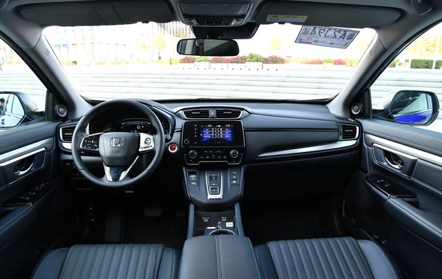 本田皓影▲本田专为年轻人打造的SUV，油耗低至2毛7，加速仅7.8s