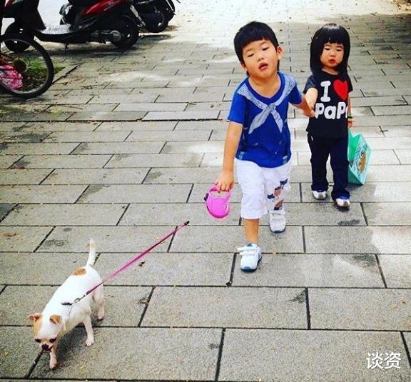 蔡国庆|曹格晒10岁女儿近照，姐姐腿长逆天，12岁儿子Joe变“非主流”