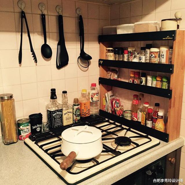 『』别啥都学日本，厨房灶台旁的15公分装置物架，结果现在在家天天擦！烦死了