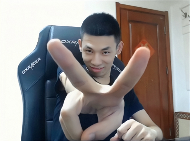 旭旭宝宝:DNF: 旭旭宝宝红眼再次突破,2万8站街力量,7亿战力,2万4亿伤害