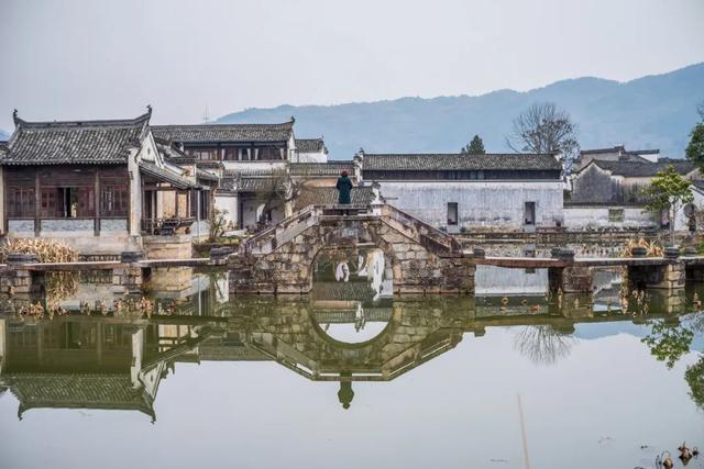 #古镇#国内哪里的古镇最美？看完刷新你的认知！