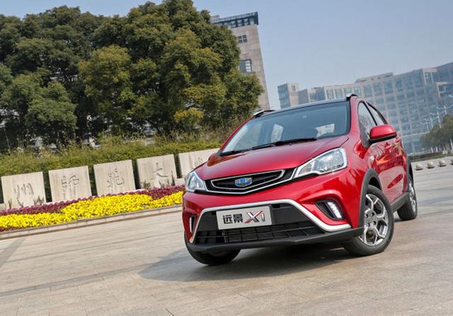 『吉利』吉利小型SUV亮相！仅3万起售！外观时尚，内饰科技感十足！超亲民