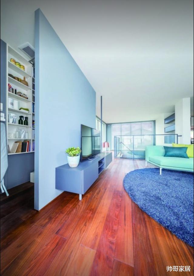 姐姐|去姐姐家参观，电视墙后隔出2㎡当杂物间，这么机智我也要照着装