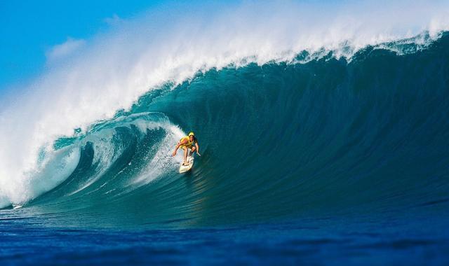 『宇宙飞船』不可思议的超光速曲速引擎，让人类星际航行成为可能