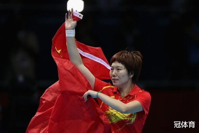 李晓霞■女乒又一李晓霞！暴击伊藤美诚强势夺冠，还收获三大喜讯