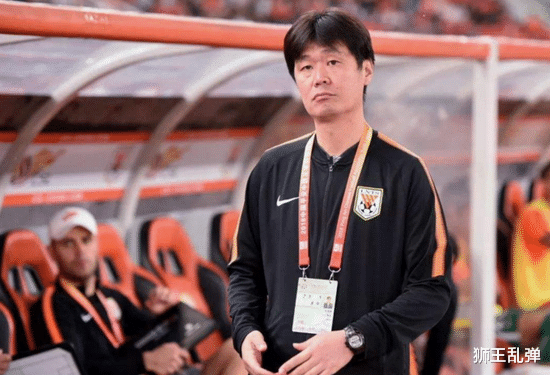 「山东鲁能」“锋无力”让鲁能做出无奈选择，莱昂纳多会是鲁能的“菜”吗？