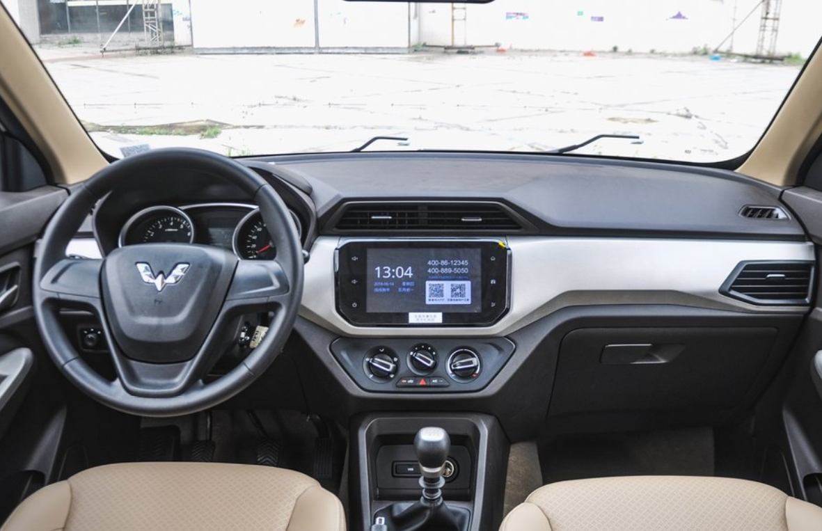 五菱宏光s3|不到6万的MPV车型中，五菱宏光S3是“一枝独秀”，商用家用不耽误