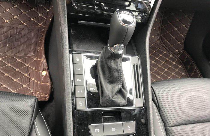 #斯柯达速派#什么样人会开斯柯达速派？多少年收入开得起？斯柯达速派油耗大吗