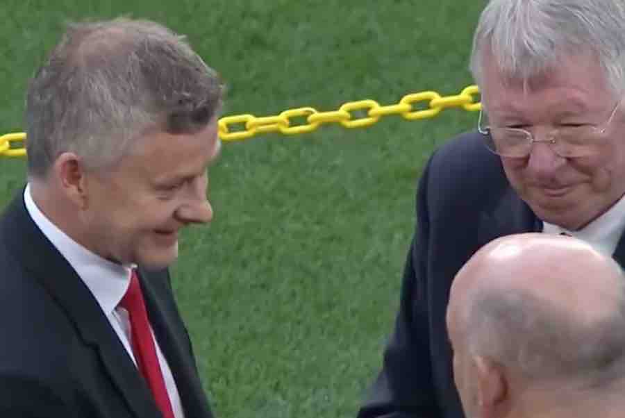 曼联|曼联接洽葡超第一边卫，经纪人飞赴英国！数据如前锋身价仅2700万