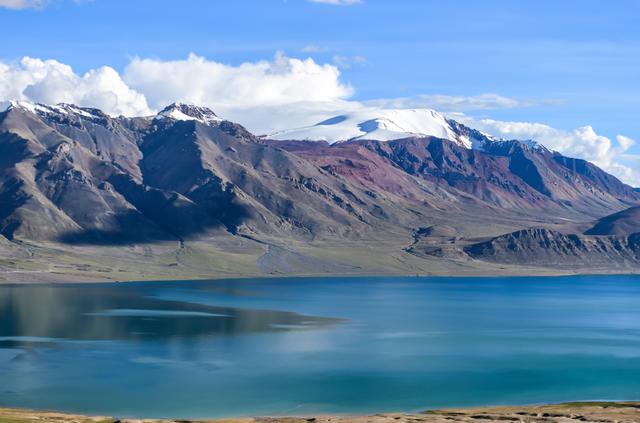 西藏|在西藏路边为何不能进入白色帐篷？导游：进去容易出来难