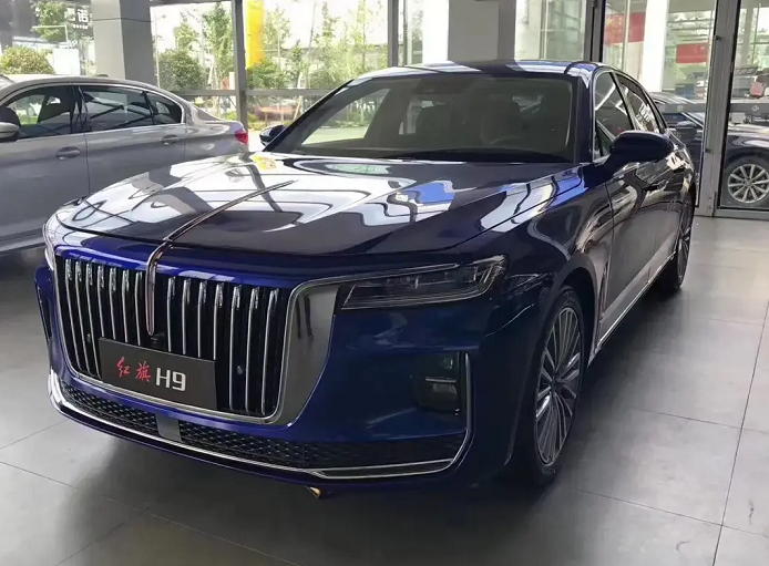 「红旗h9」全新一汽红旗H9展车到店,上市时间确定,配空气悬挂+CDC减震系统