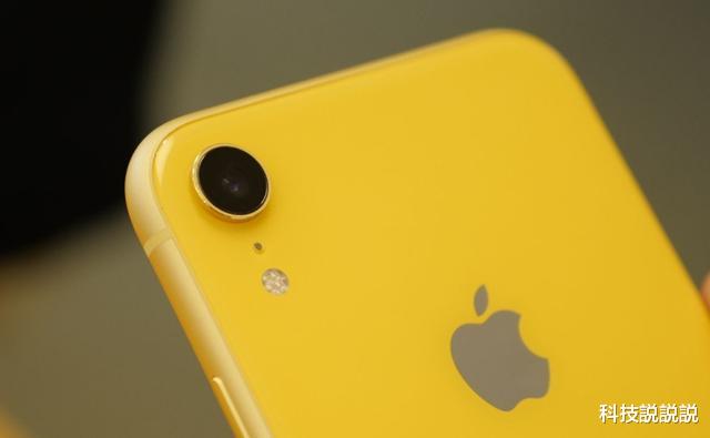 『苹果』从6499降至3799，最廉价苹果全面屏诞生，iOS13+6.1英寸！