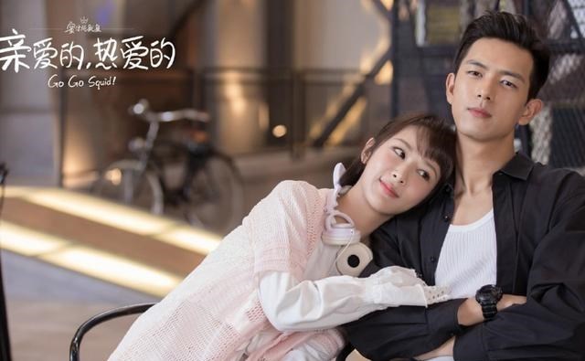 李现|《亲爱的》剧中，为什么女主衣服五颜六色，李现的解释赞剧组细心