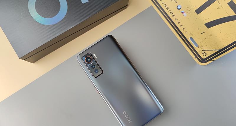 iqoo|Vivo iQOO5正式发布，GN1算法得到继承，但普通版无光学防抖