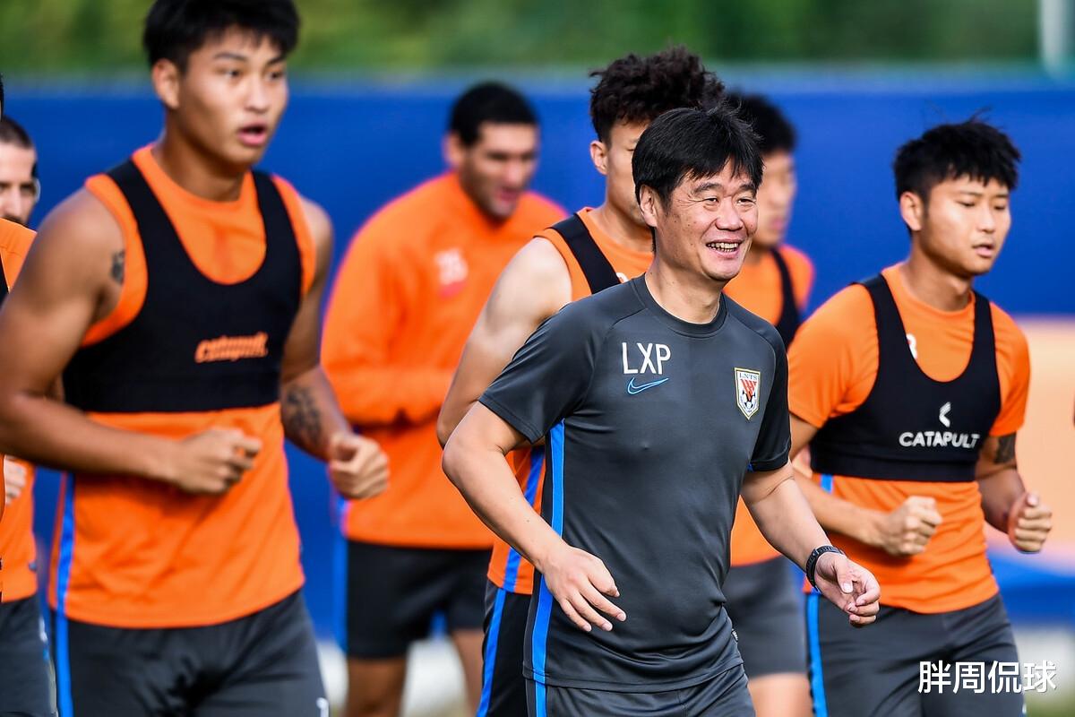 山东鲁能|97球27助攻！鲁能将签西甲神锋，187cm头球能力超佩莱