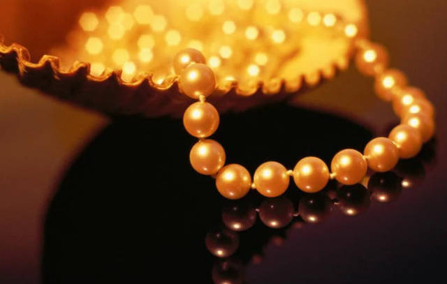 「」四月份,喜上眉梢,财库大开的4个生肖,富贵不差钱