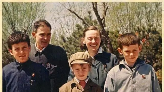 杨振宁|??她是杨振宁师姐、核武专家，却从美国跑到中国，放了一辈子牛