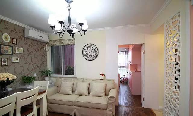 「」晒晒朋友刚搬进去的新家，头一次见卫生间淋浴房，还能这么装！