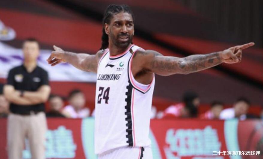 「辽宁男篮」不敌广厦后,辽宁男篮迎来一个利好消息,球队明年还是争冠球队