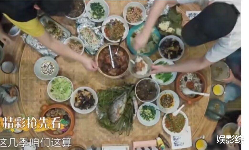 黄磊:黄磊厨艺翻车,何炅言论翻车,彭昱畅形象翻车,看到张子枫:翻车更狠