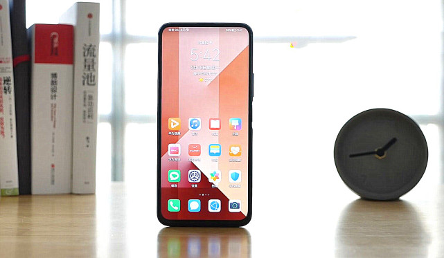 5G|华为手机虽好但别盲目跟风，这四款内行人较为喜爱，并且都是5G！