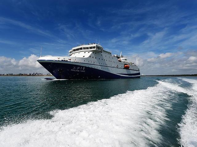 「三沙」我国唯一不堵车的城市,常年军队驻守,景色优美却不允许游客过夜