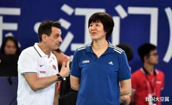 李盈莹▲恭喜中国女排!郎平接班人已经出现,未来或能助李盈莹成超级球星