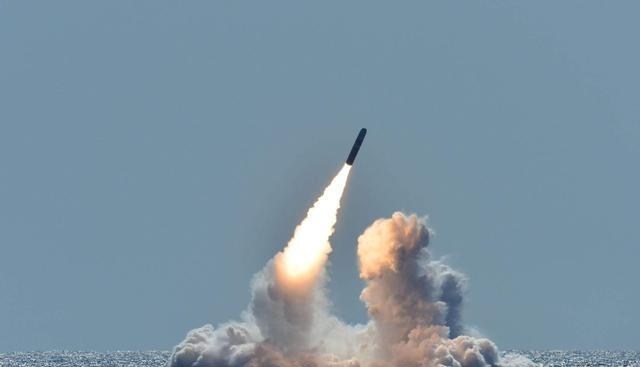 印度|印度直言若战事发生,中国导弹只能撑2天?专家:仅用10分钟