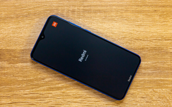 红米这部老人机诚意满满,五百不到就能入手,这个价钱要啥自行车