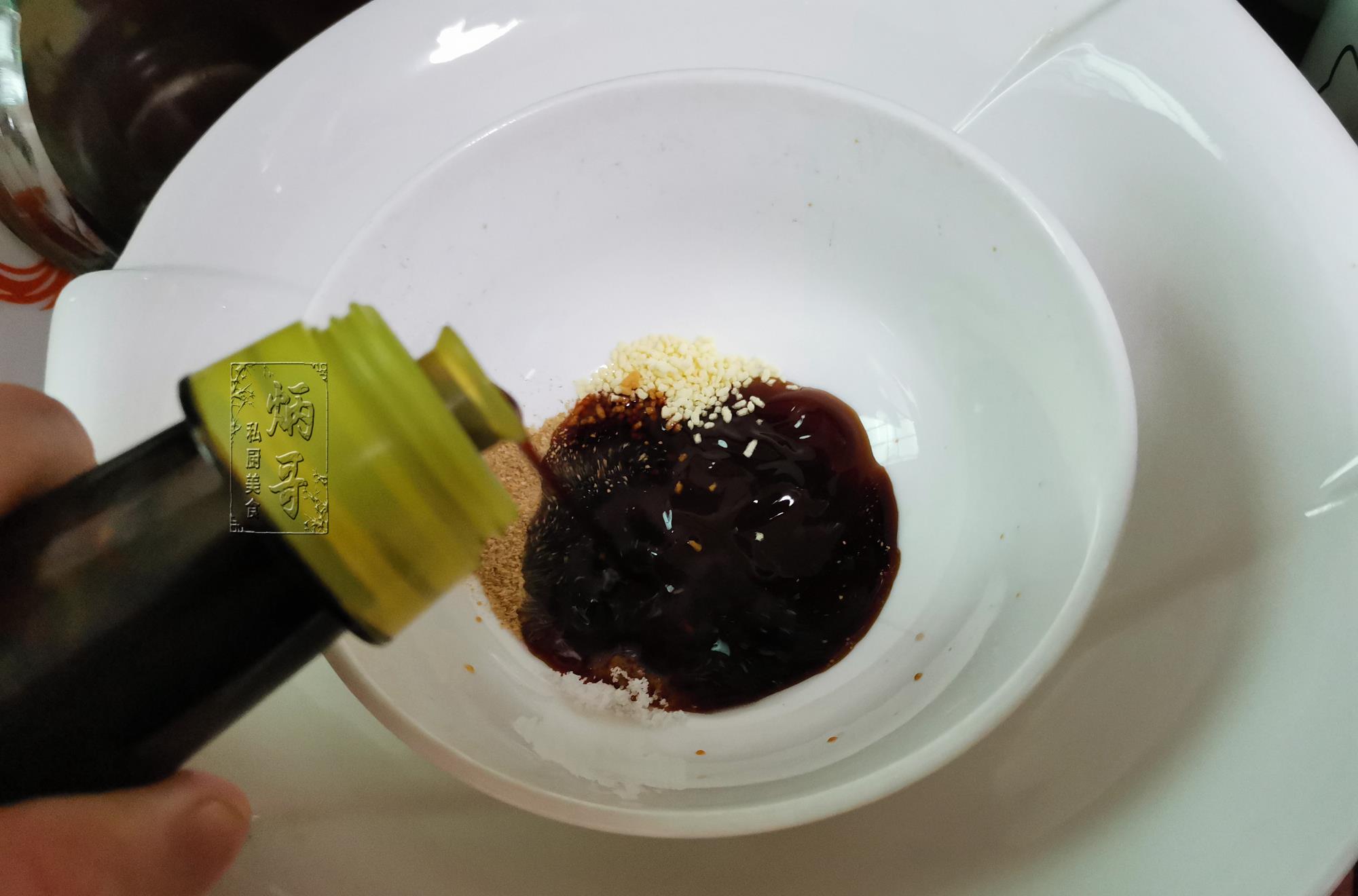 泡面|最适合冷天吃的下饭菜，简单焖一锅，比牛羊肉还鲜，不懂吃可惜了