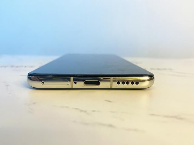 小米科技@华为为什么会选择京东方的屏幕？