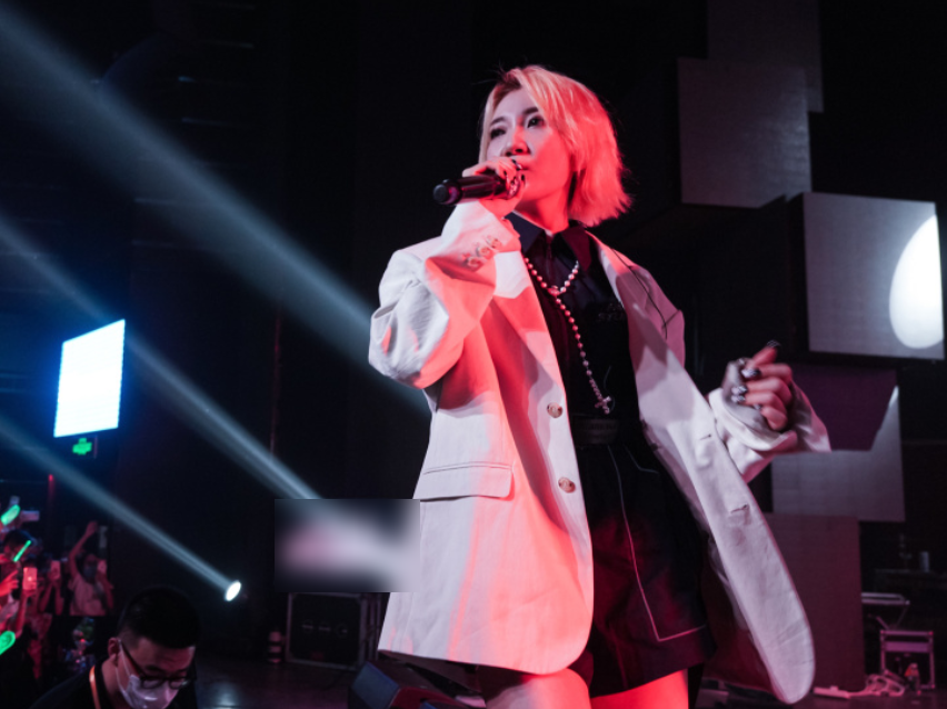 nicki|凤凰音乐节官宣阵容，选秀四大导师加盟，汪苏泷乃万助阵