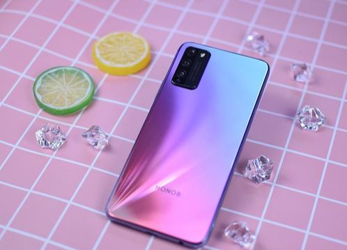 荣耀|两千元以内的5G手机分享，高颜值和配置真的很不错，适合很多朋友入手