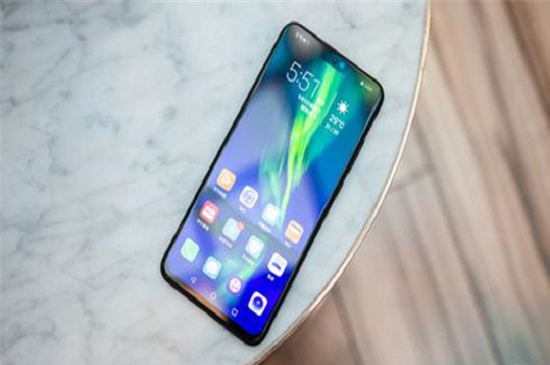 ：门外汉就看配置系数，内行才知道的手机参数谎言，欺骗性很强