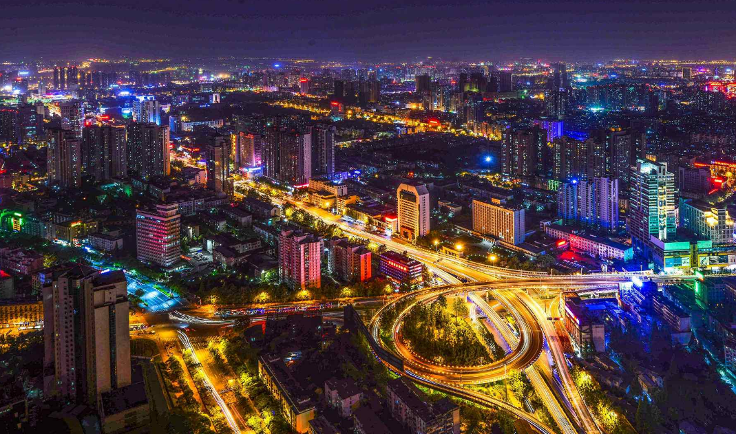 退休|我国南方最“低调”的省会，GDP即将破万亿，知名度却不如同省城市