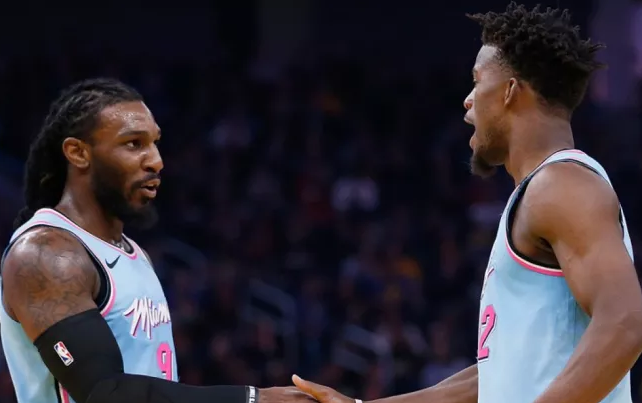 瑞丽|巴特勒带货！垄断园区咖啡生意后溢价，收买队友+穿定制衣服