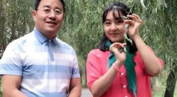 乡村爱情|乡村爱情：王长贵和王香秀在现实中的关系，网友：嫁了一个爹？