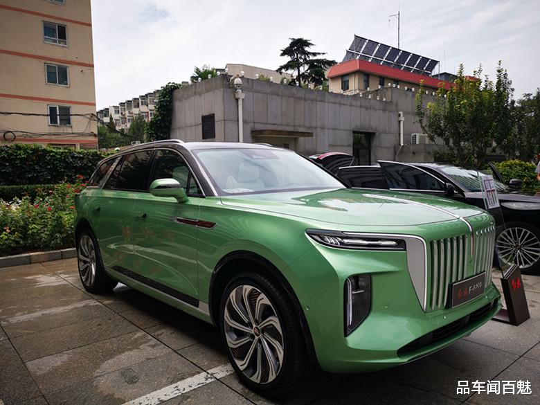 红旗|红旗版“库里南”再现真身,配色时尚,和X7一般大,配四座头等舱