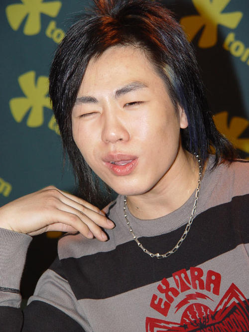 「香港小姐」你喜欢的明星唱歌忘记了歌词时？最后一个是真正的大佬