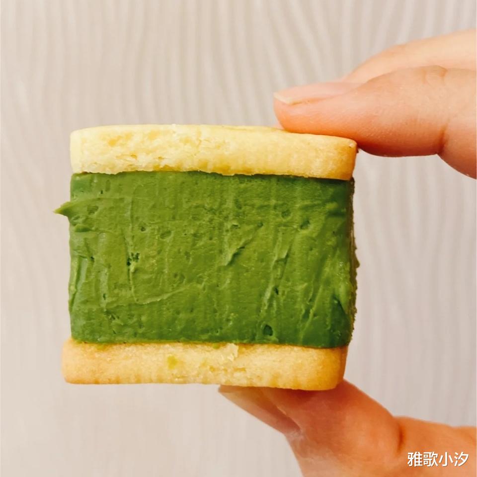 「草莓」世界零食千千万，唯有这7款，好吃又好看！