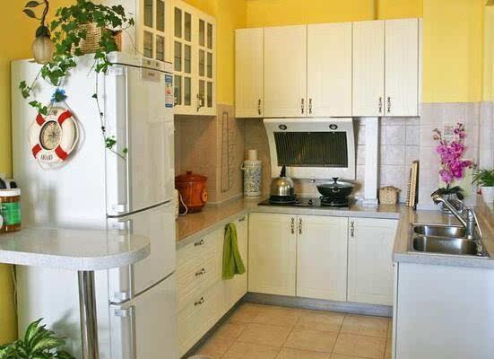 ##家里冰箱万万不能这样摆放，犯了忌讳，再富裕也住穷