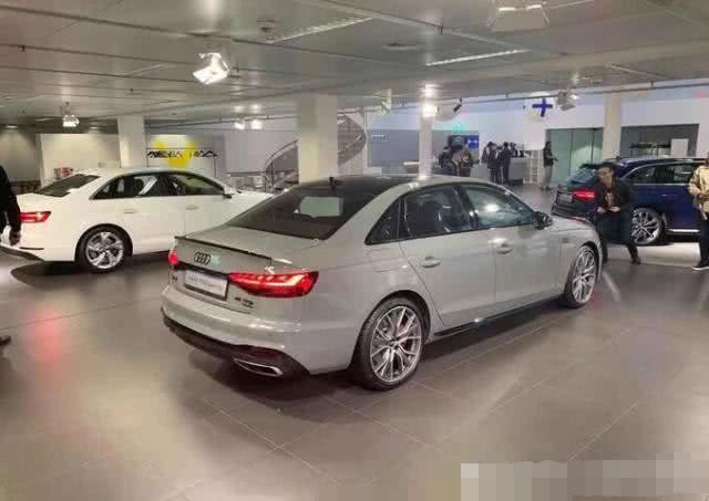 「昕动」2020款奥迪A4L霸气现身，个性不是一点点，四驱，看宝马怎么办