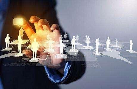 「美国」仅清华就被美国加州硅谷收割了70万人才！该醒醒了吧？