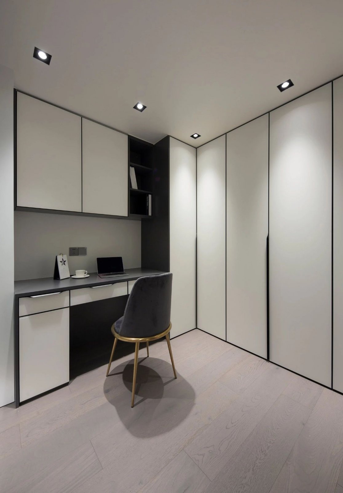 【】轻奢的生活氛围，质朴自然的现代设计。