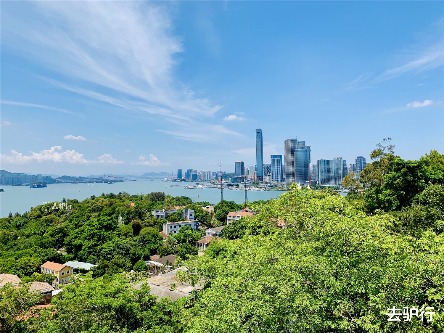 鼓浪屿|逃离鼓浪屿的年轻土著：坐拥别墅海景，却也抵不过现实的选择